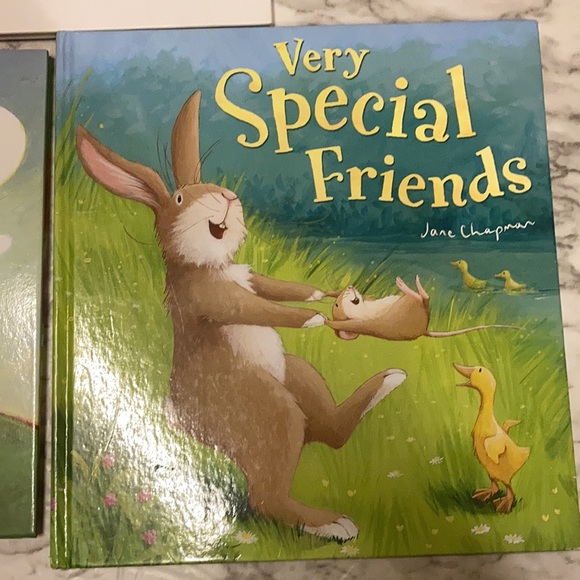 3 Children’s books - Picture 3 of 4